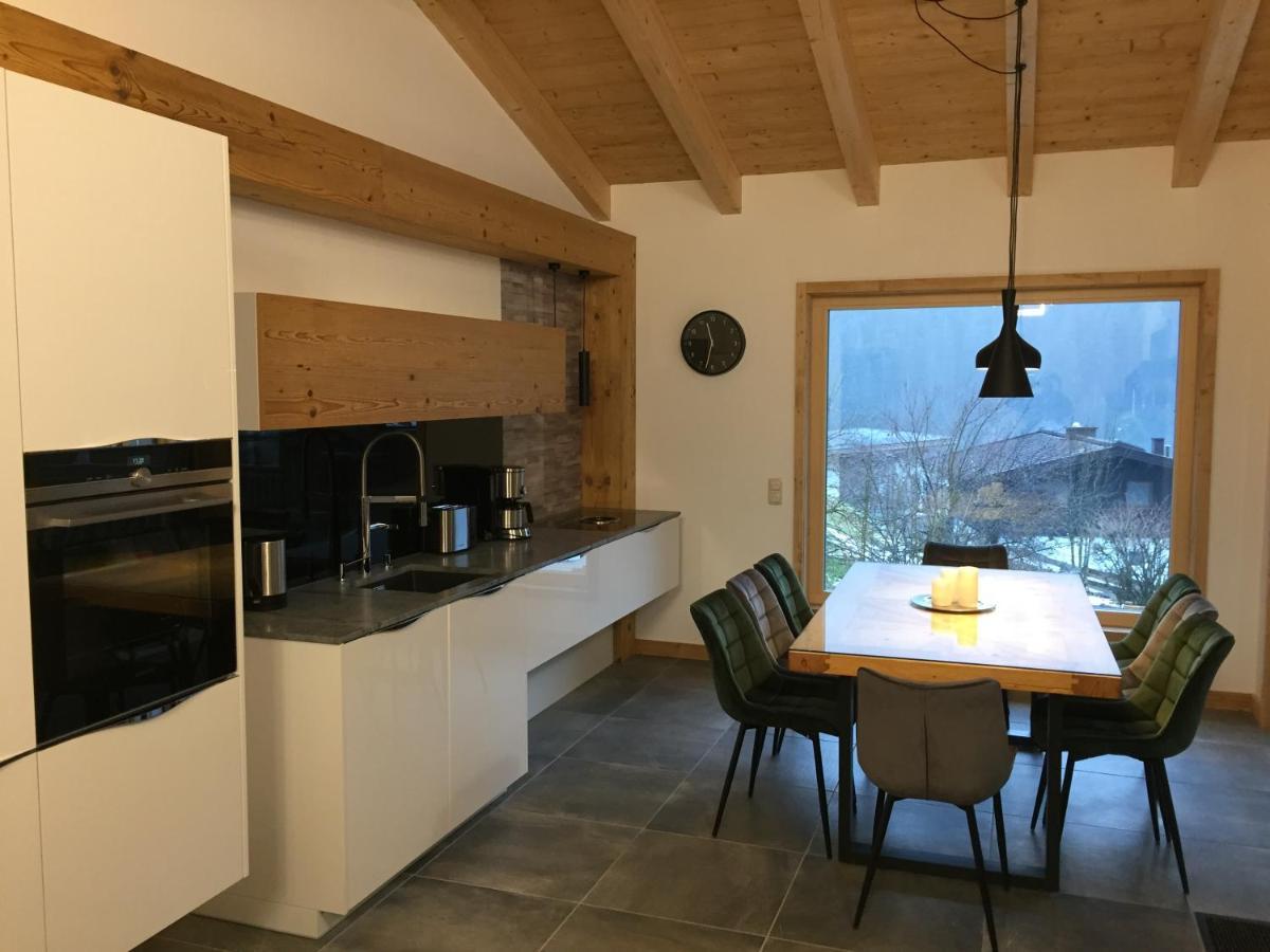 Chalet Glemmtal - Haus Bergblick Viehhofen Exterior foto